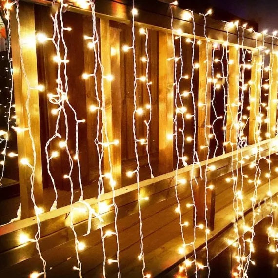 Instalatie pentru Craciun - Franjuri, cu LED-uri Tip Turturi, 12 metri - Alb Cald